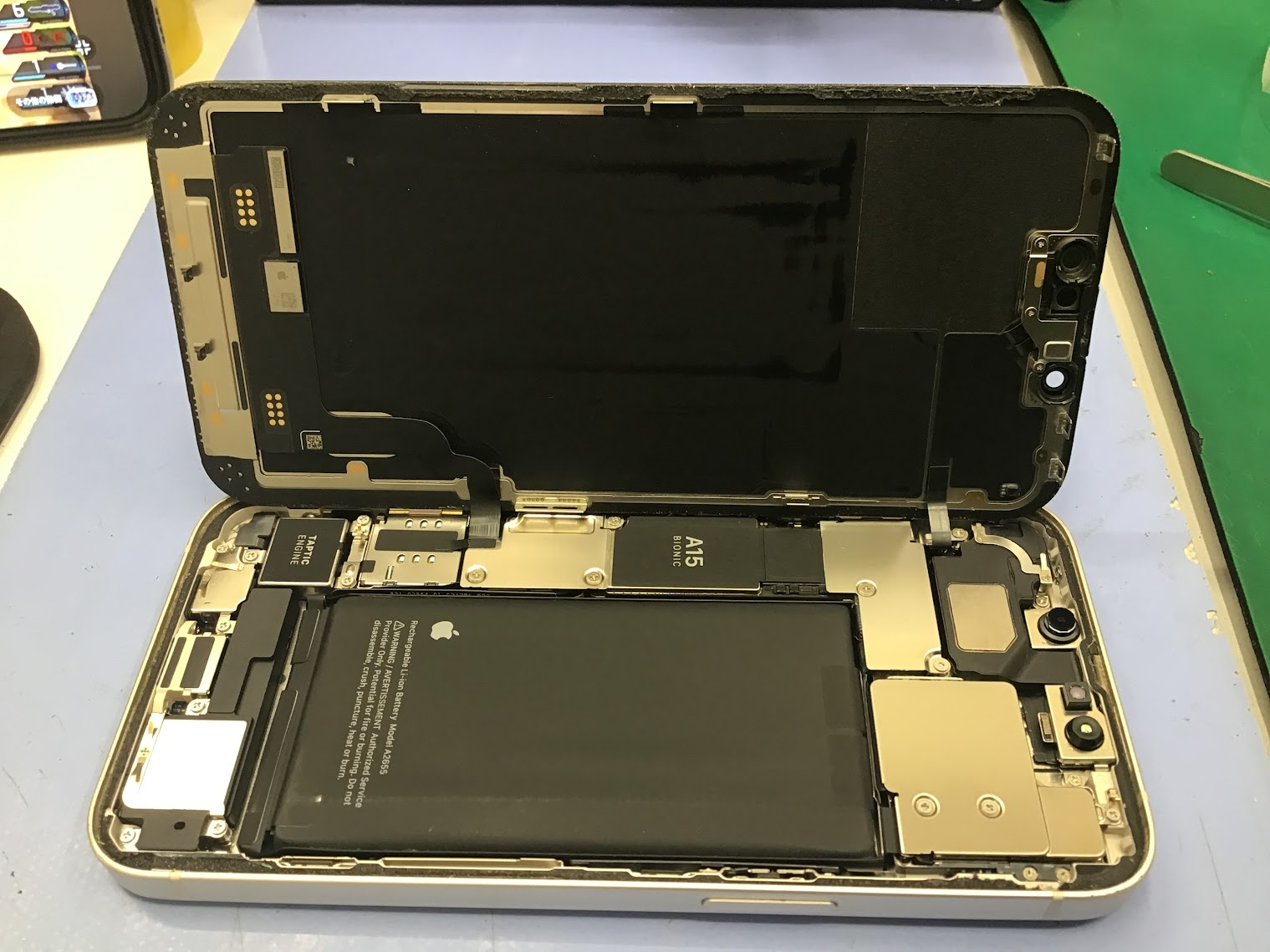 iPhone13修理　データをそのまま・最短即日修理のスマホ修理工房八王子オクトーレ店にご相談ください！